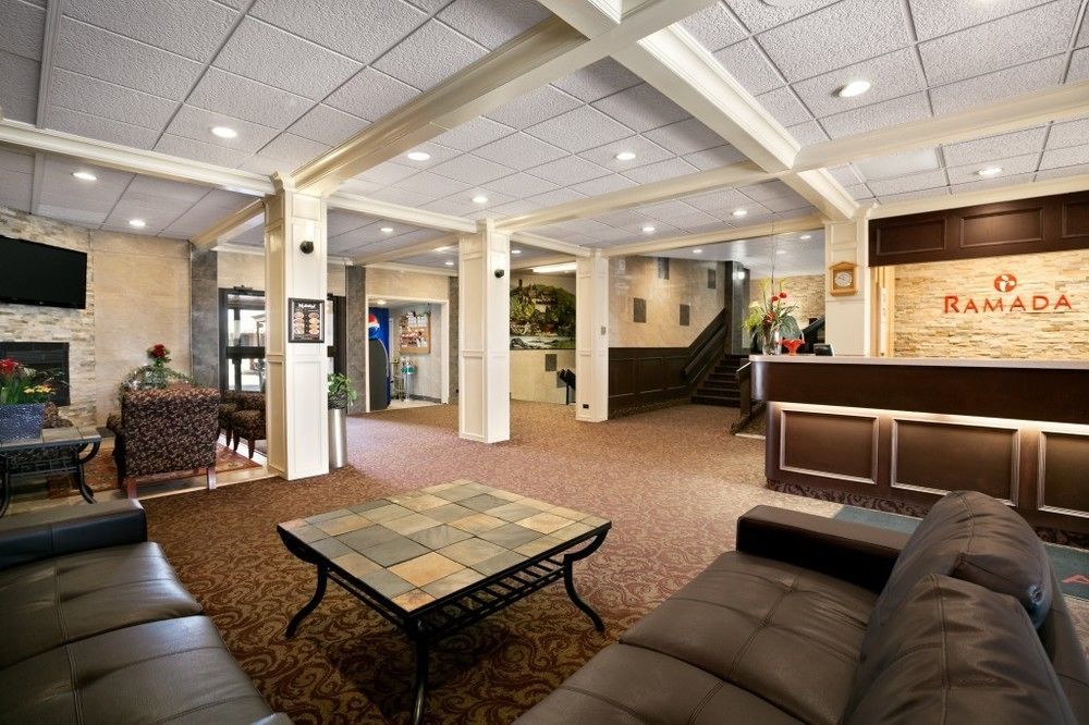 לטברידג' Chinook Motel מראה חיצוני תמונה